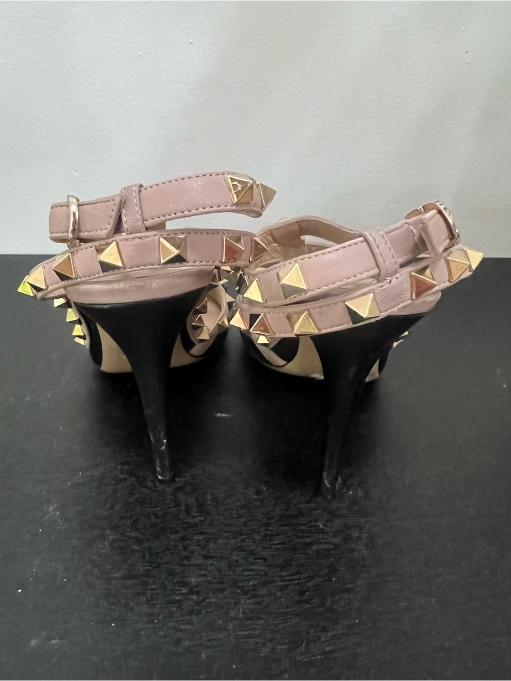 Valentino Rockstud Pointed-Toe Heels in Black and Pale Pink - Picture 3 of 7